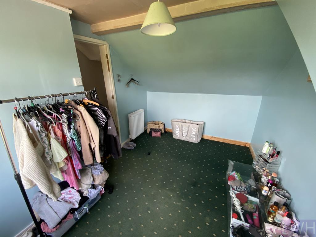 Wave Crest Upstairs Bedroom