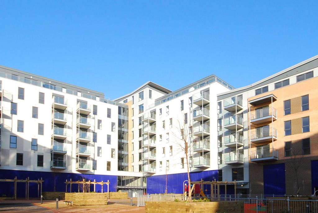 Jupiter House, Canning Town, London, E16 2 bed flat £1,842 pcm (£425 pw)