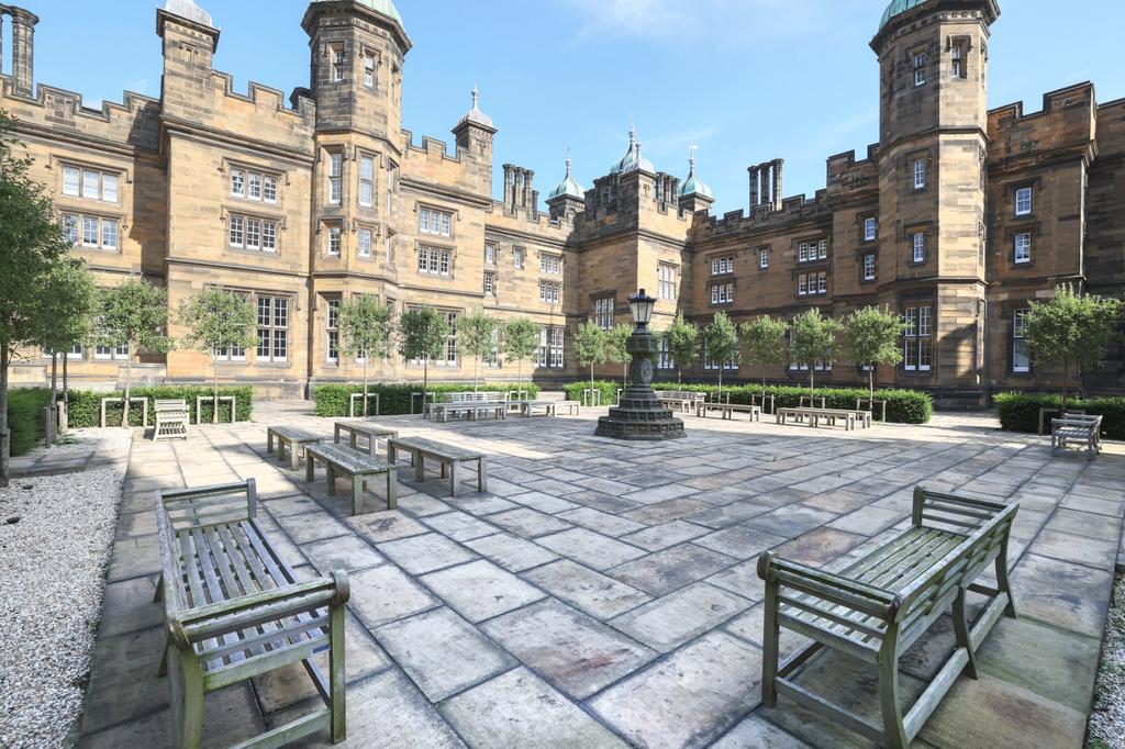 Courtyard Ambience
