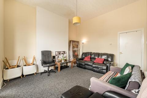 2 bedroom flat for sale, Boundary Road, St Helens Central, St Helens, WA10