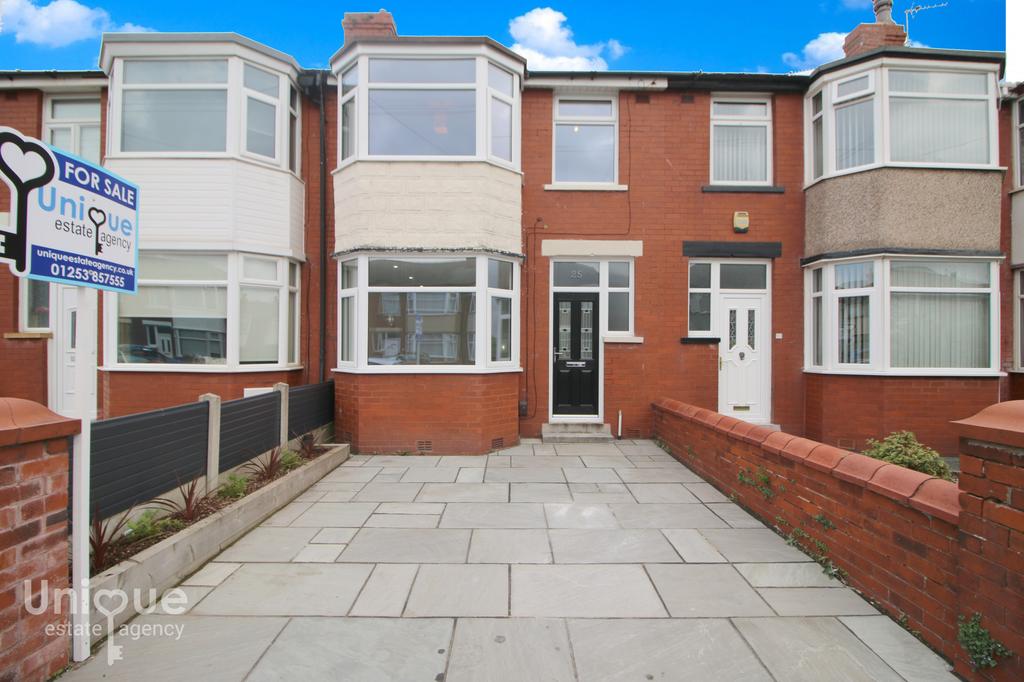 Southbourne Road, Blackpool, FY3 3 bed terraced house for sale £159,950