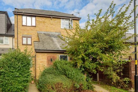 9 Midship Close, London, SE16 6BT