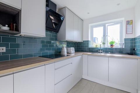 9 Midship Close, London, SE16 6BT