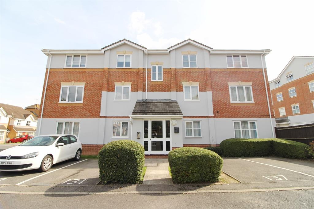 Elm Park, Reading, RG30 2 bed apartment £1,150 pcm (£265 pw)
