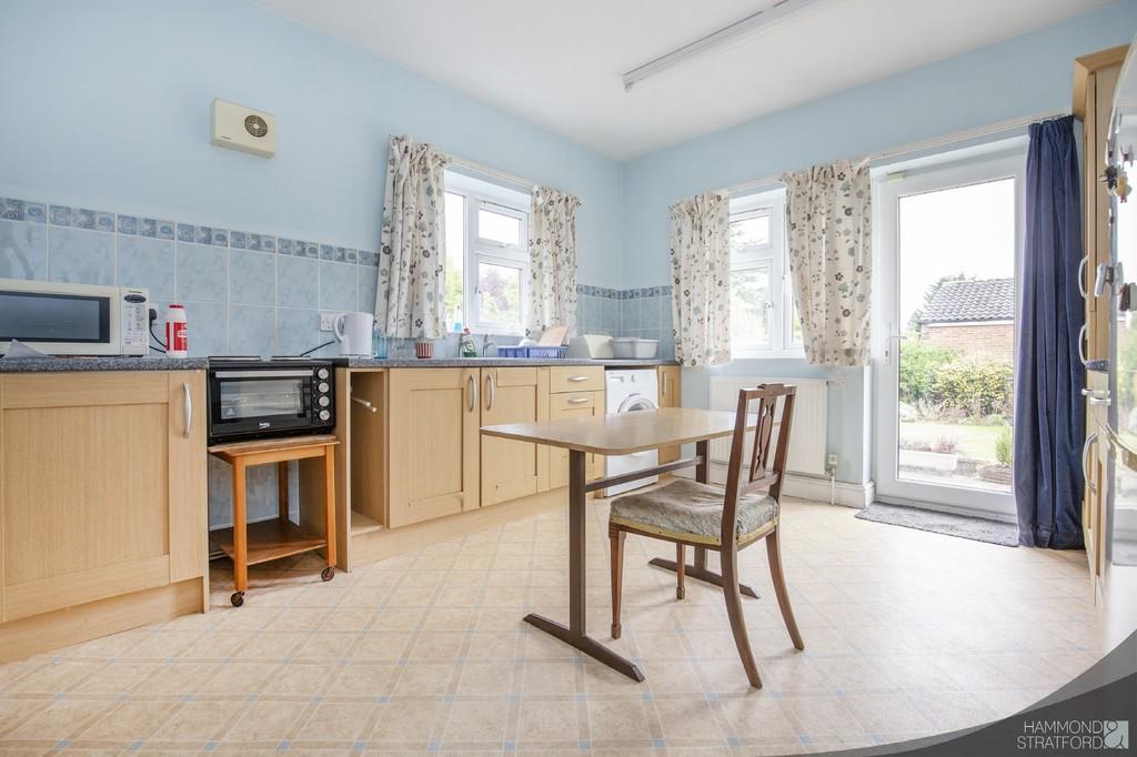 Intwood Road, Cringleford 3 bed detached bungalow £475,000