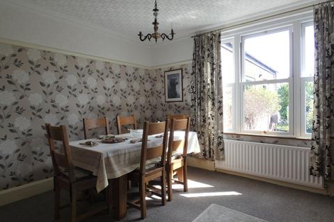 42 Bedale Road, Aiskew, Bedale, DL8 1DD