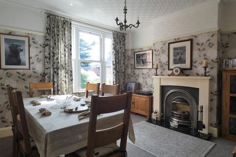 42 Bedale Road, Aiskew, Bedale, DL8 1DD
