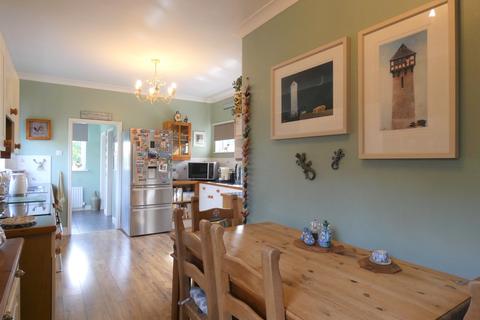 42 Bedale Road, Aiskew, Bedale, DL8 1DD