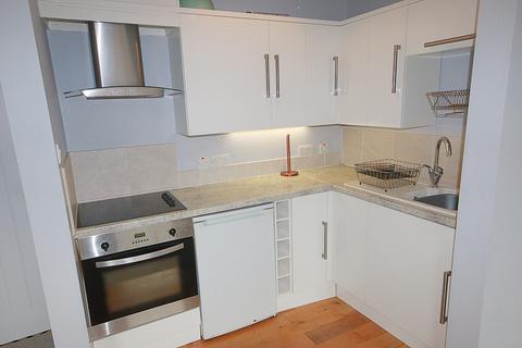 1 bedroom apartment for sale, Station Road, Billingshurst