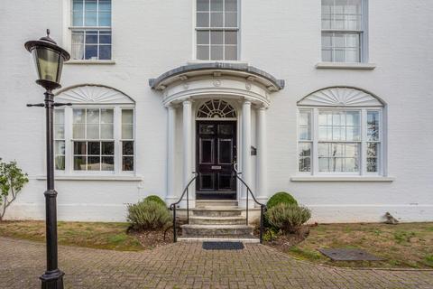 3 bedroom apartment for sale, Sussex Road, Petersfield