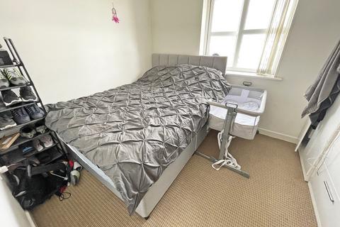 2 bedroom apartment for sale - Lockfield, Runcorn