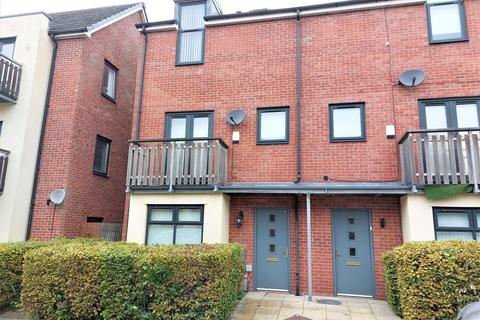 3 bedroom townhouse for sale - Mere Drive, Clifton, Swinton