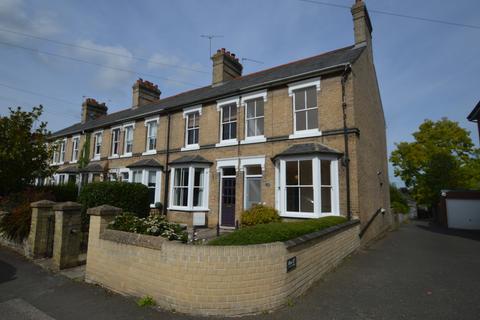 2 bedroom end of terrace house to rent, Queens Road, Bury St. Edmunds