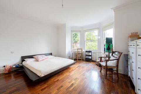 2 bedroom apartment for sale - Lyndhurst Road, London