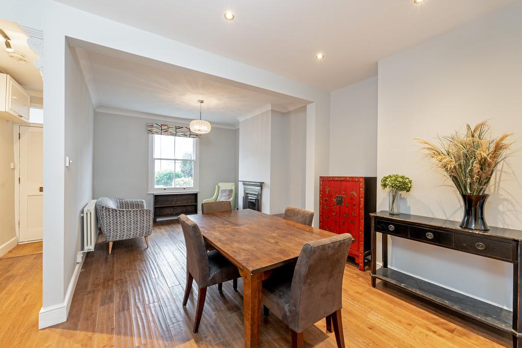 Cowley Road, Wanstead 2 bed terraced house £775,000