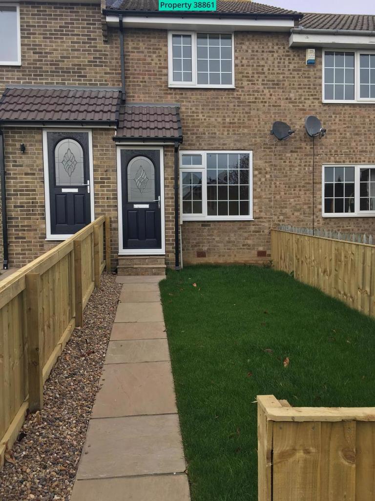 Shelley Walk, Stanley, Wakefield, WF3... 2 bed terraced house £750