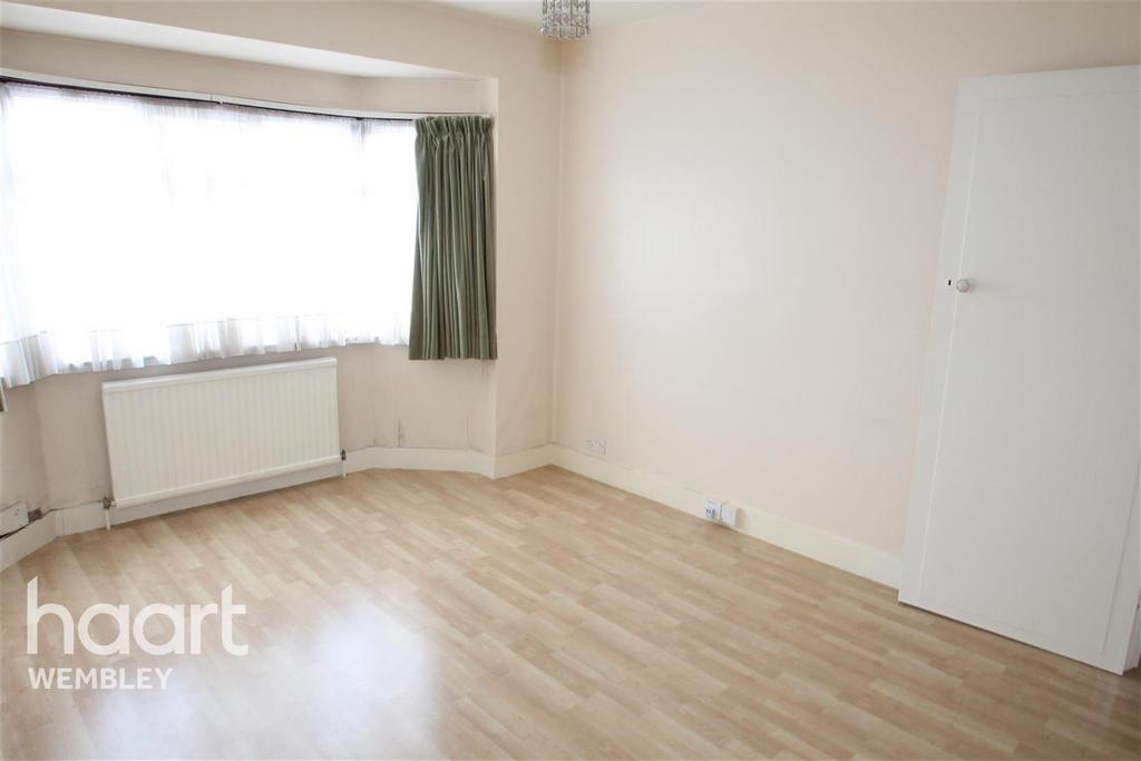 Church Lane, Kingsbury, NW9 1 bed flat to rent £1,700 pcm (£392 pw)