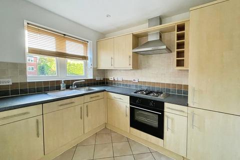 3 bedroom townhouse to rent, Longford Street, Derby, DE22