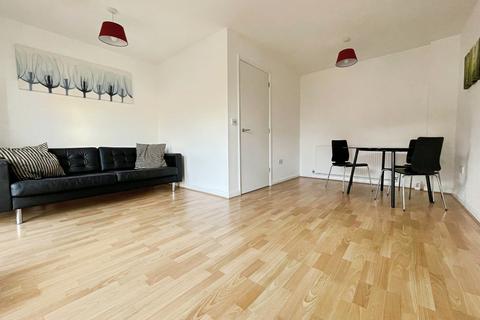 3 bedroom townhouse to rent, Longford Street, Derby, DE22