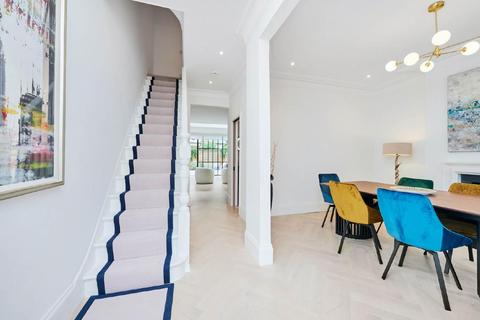 55 Braemar Avenue, London, SW19 8AY