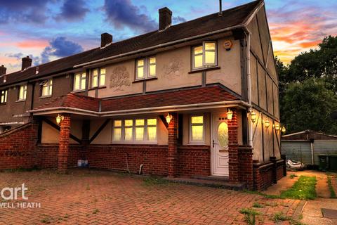 172 Billet Road, Romford, RM6 5PT