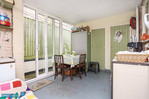 4 bedroom detached house for sale - Claremont Drive, Taunton