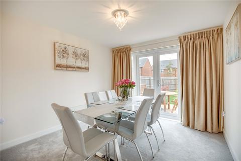 18 Bloomfield Crescent, Doseley, Telford, TF4 3FL