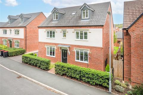 18 Bloomfield Crescent, Doseley, Telford, TF4 3FL