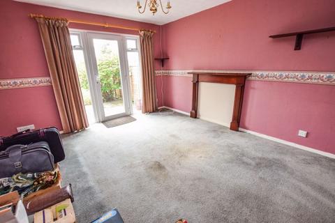 4 Chantry Meadow, Exeter, EX2 8FF