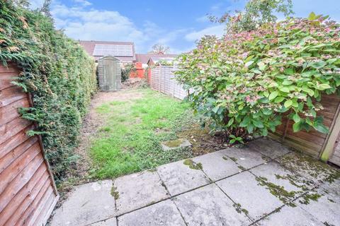 4 Chantry Meadow, Exeter, EX2 8FF