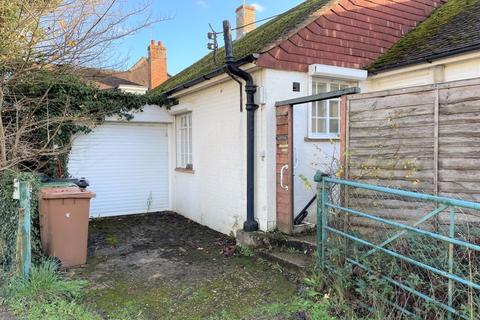 Trade Winds Seale Lane, Puttenham, Guildford, GU3 1AX