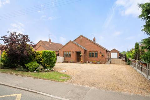 4 bedroom detached bungalow for sale - Church Way, Tydd St Mary, Wisbech, PE13 5QY