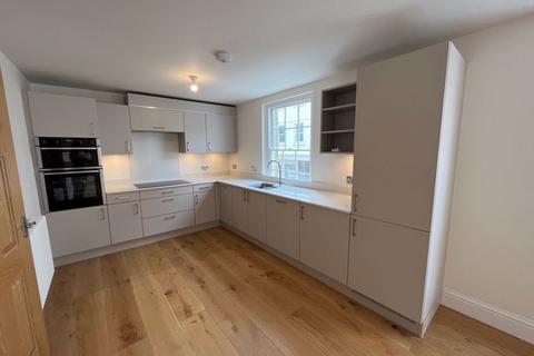 2 bedroom apartment to rent, St. Johns Street, Chichester