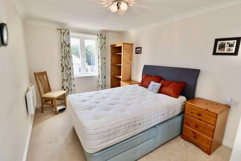 1 bedroom apartment for sale - Somerton Road, Street