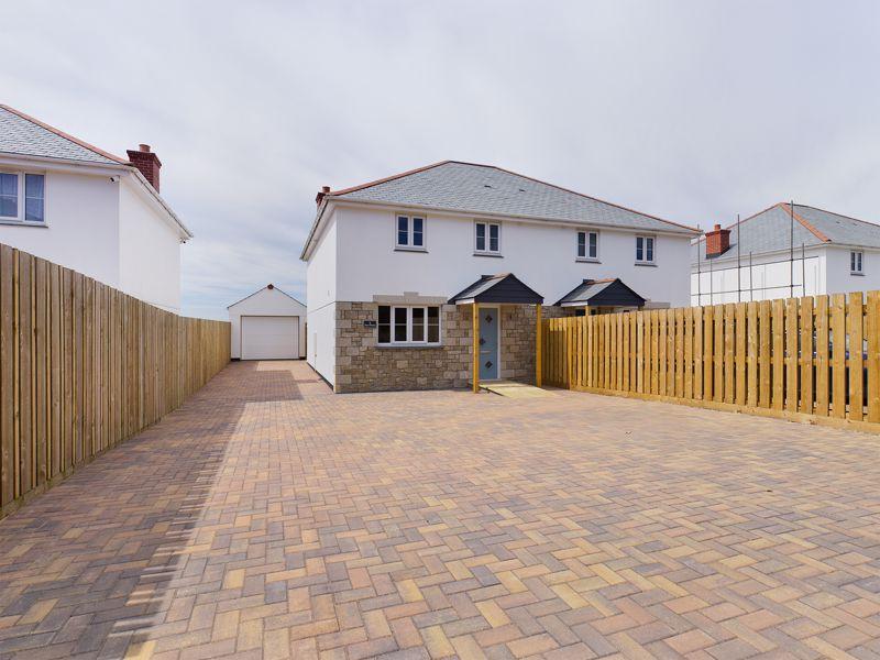 Church Road, Four Lanes, Redruth 3 bed semidetached house for sale £