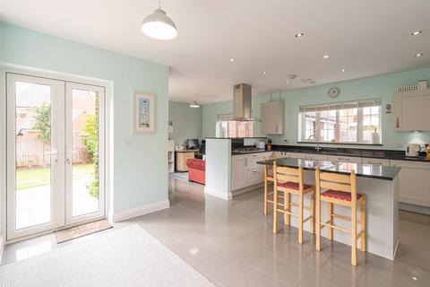 11 Leas Lane, Marcham, Abingdon, OX13 6FT