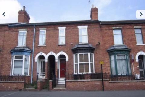 3 bedroom terraced house for sale, Monks Road, Lincoln