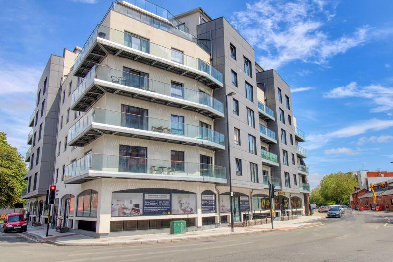 Royal Crescent Road, Southampton 1 bed apartment £895 pcm (£207 pw)