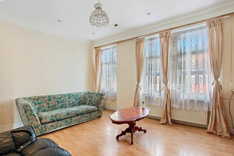 2 bedroom duplex for sale - Charlton Road, London, NW10
