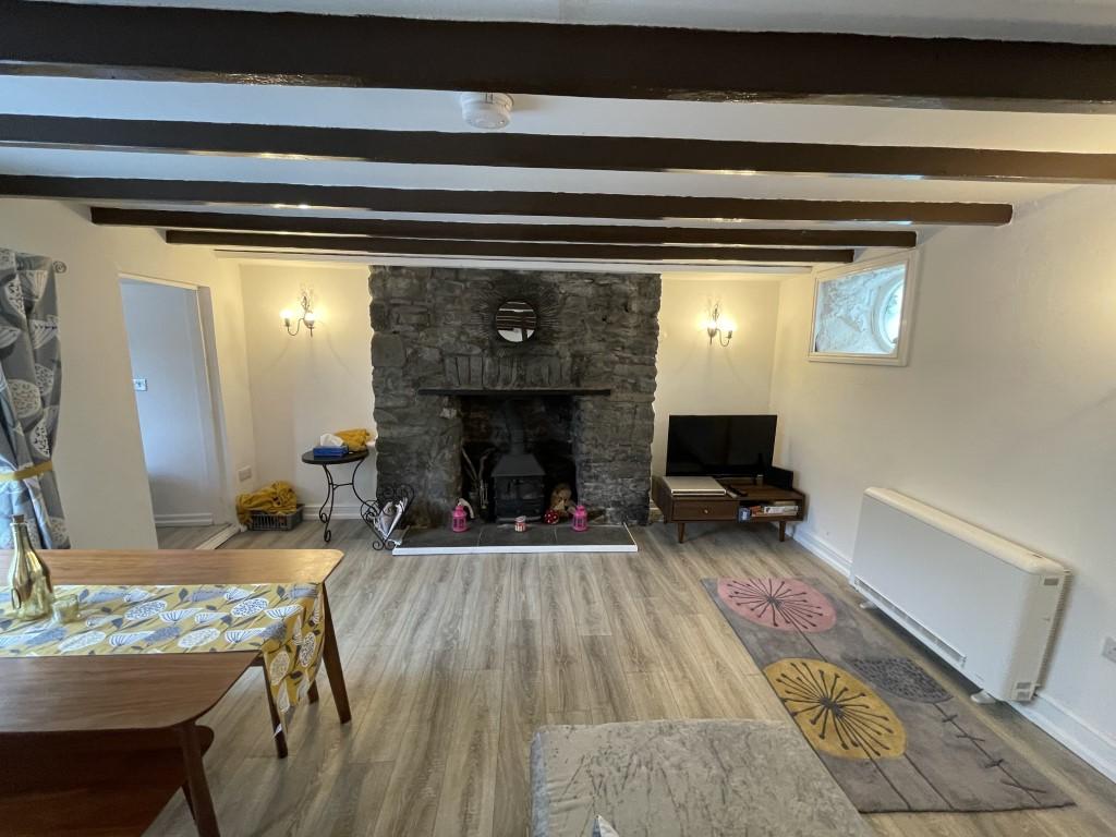 Character Sitting Room/Dining Room