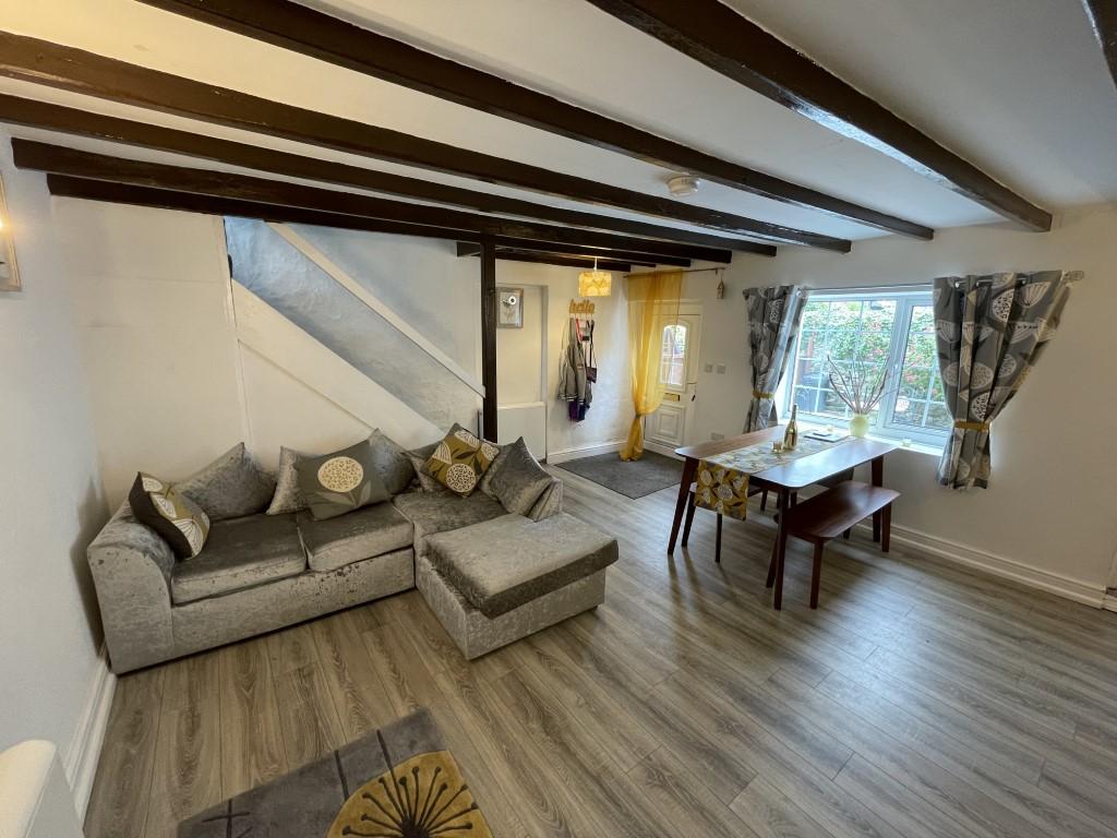Character Sitting Room/Dining Room