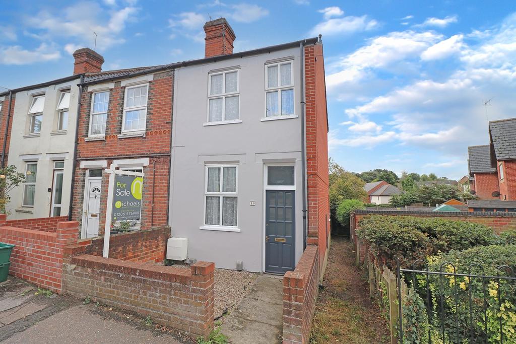 Pownall Crescent, Colchester, CO2 3 bed end of terrace house £250,000