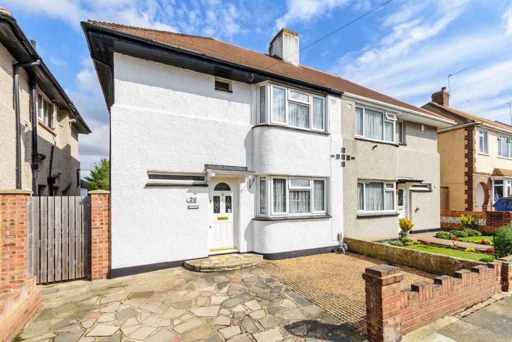 Marcus Road, Dartford, Kent 3 bed semidetached house for sale £450,000