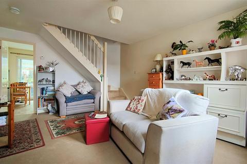 28 Canons Way, Tavistock, PL19 8BJ
