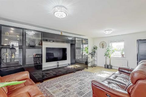29 Cranmore Circle, Broughton, Milton Keynes, MK10 7DD