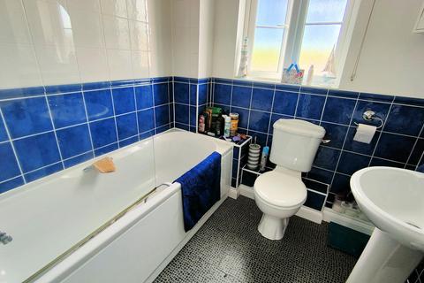 5 Ash Vale, Lifton, PL16 0LB