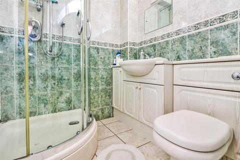 38 Cocksparrow Street, Warwick, CV34 4ED