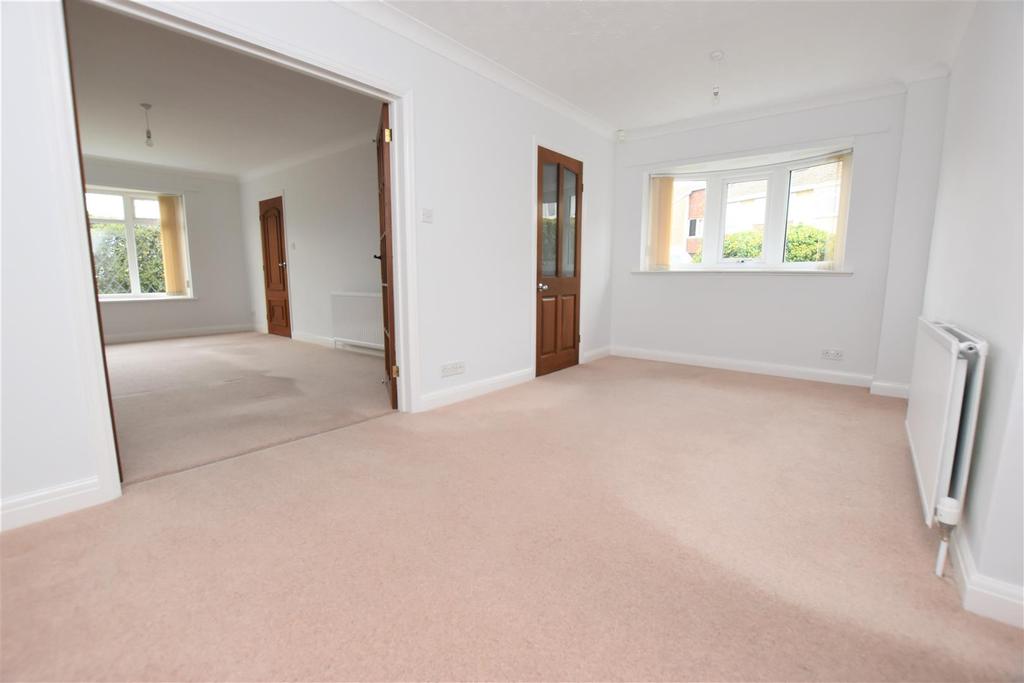 Dining Room.jpg