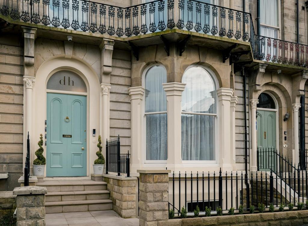 Langdale (Apartment 4), Derwent House, Esplanade Gardens, Scarborough