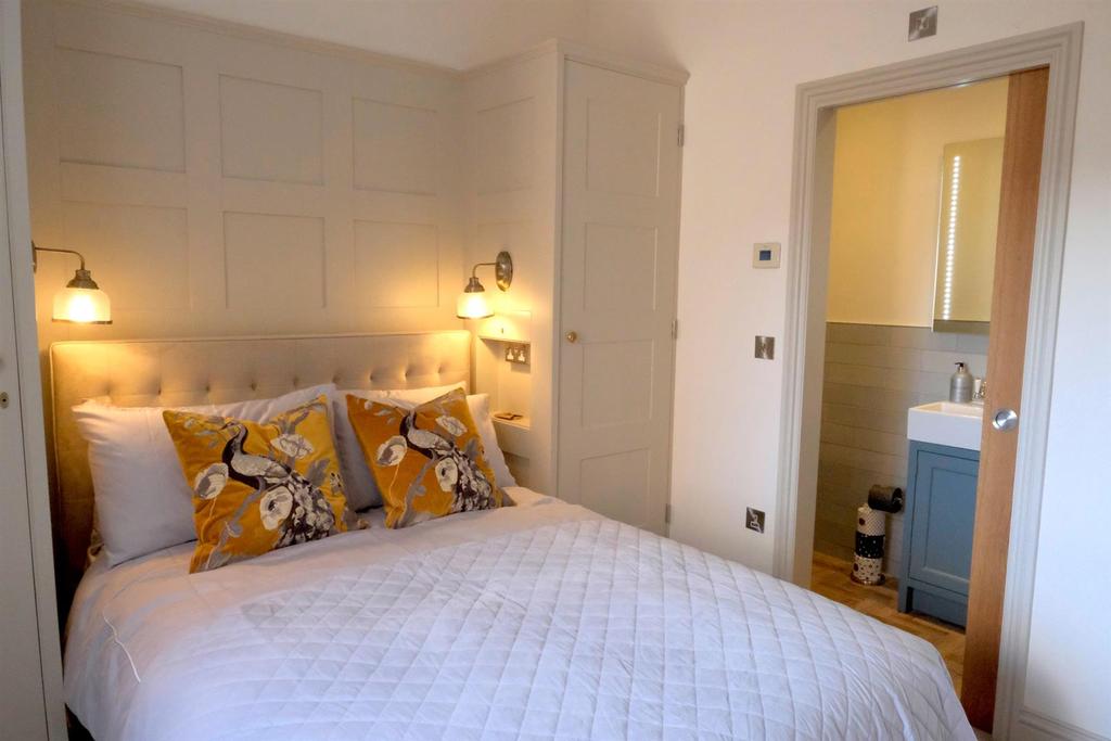 DHA - Langdale Bedroom 2 Bed and Ensuite.jpg